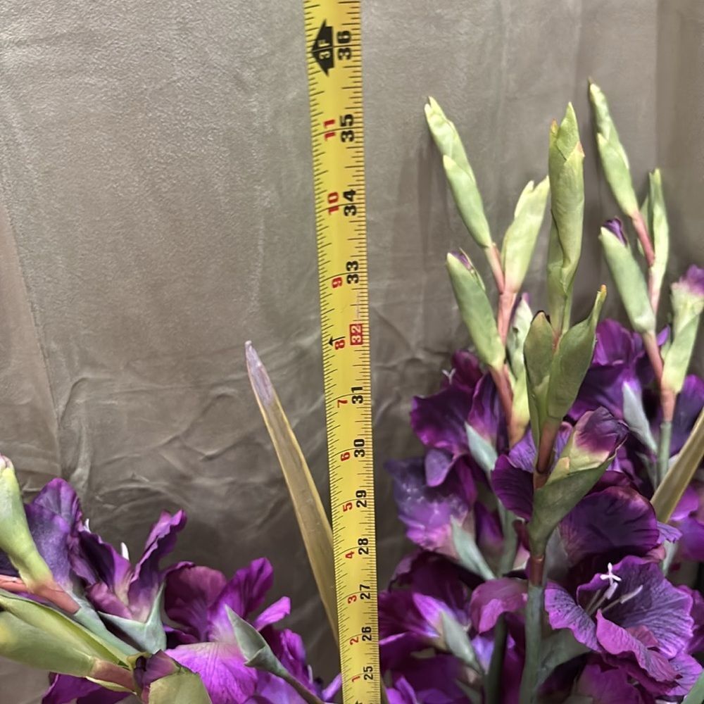 Elegant Purple Gladiolus Floral Arrangement in Glass Vase, H 35 inch - Picture 8 of 8